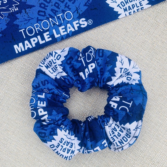Accessories - Toronto Maple Leafs Scrunchie